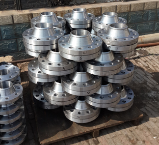 產(chǎn)品名稱(chēng)：法蘭
